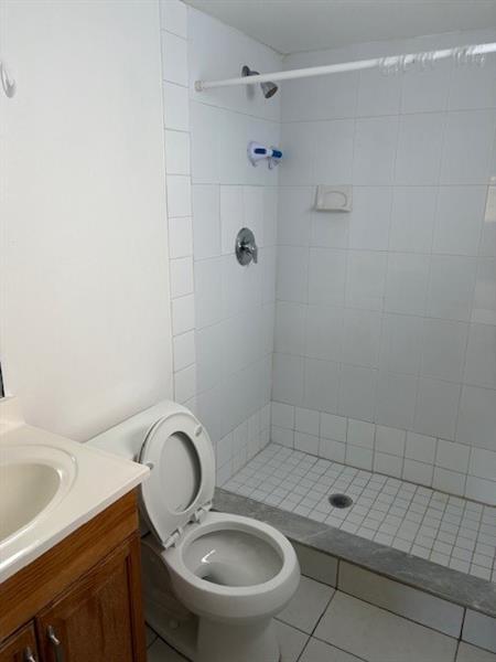 Foto del edificio - 2240-2242 Garfield St
