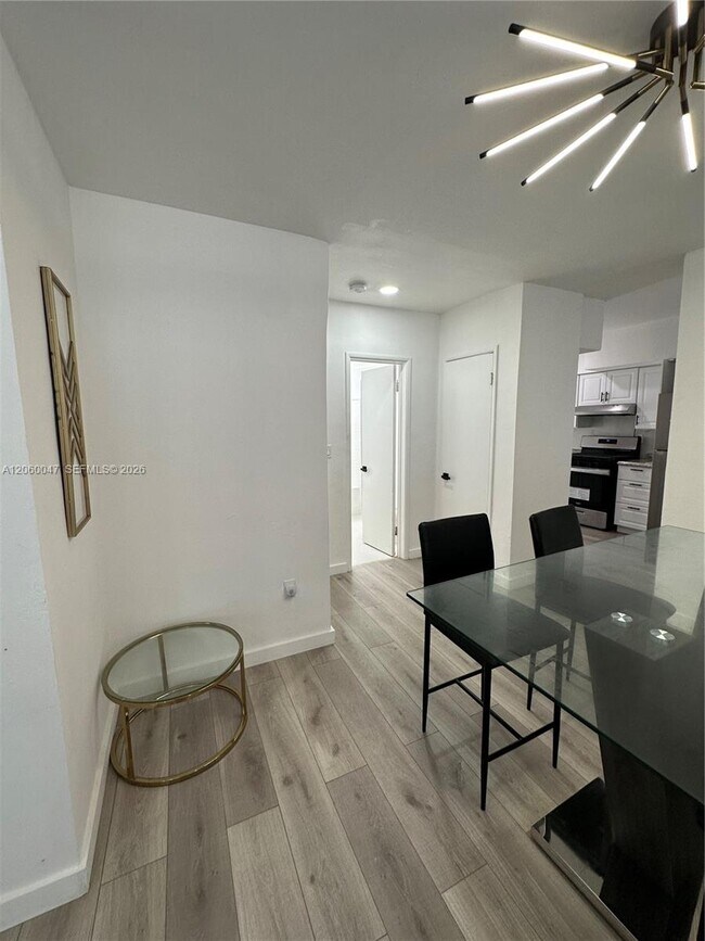 Foto del edificio - 316 Surfside Blvd