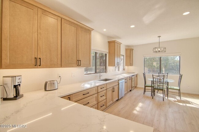 Photo - 1148 Cam Diestro Townhome