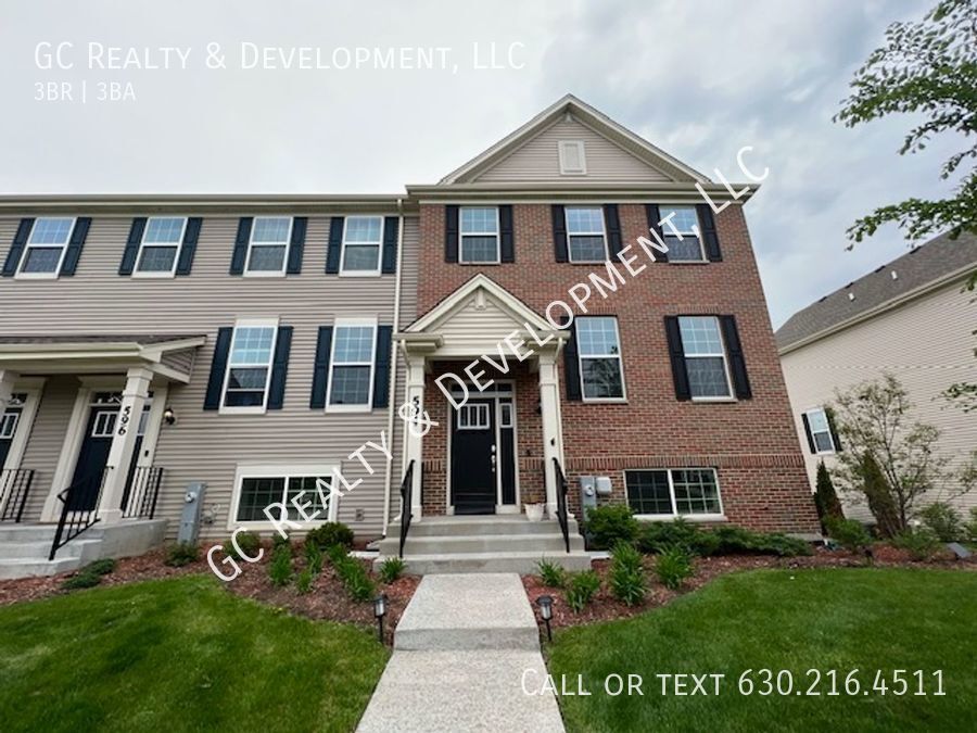 Primary Photo - ***WOODLORE ESTATES / 3 BDRM / 2.5 BTH / A...