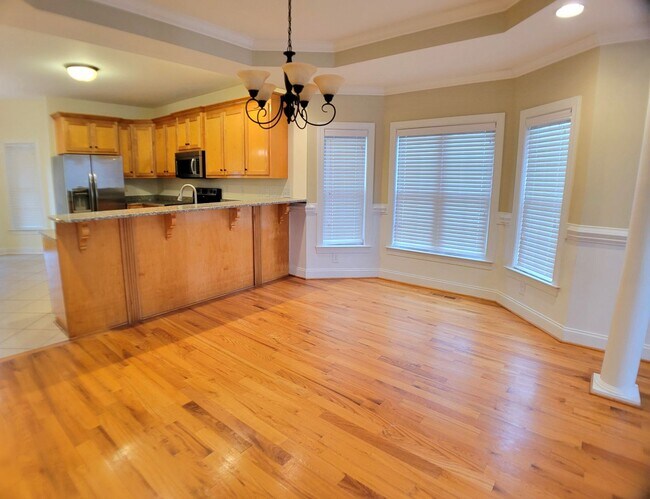 Foto del edificio - Gorgeous 3BD/2.5BA home with large upstairs bonus room and a 2 car garage in Clayton/Garner area!