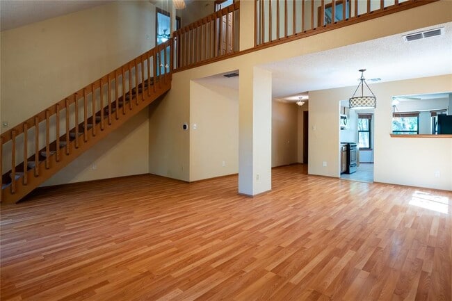 Building Photo - 12710 Timberside Dr