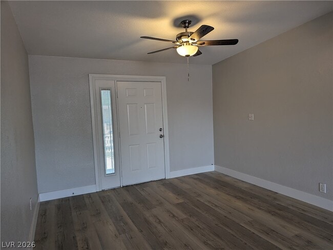 Foto del edificio - 4379 Hilldale Ave