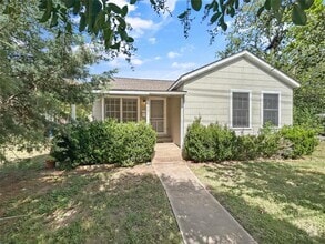 Building Photo - 5501 Montview St