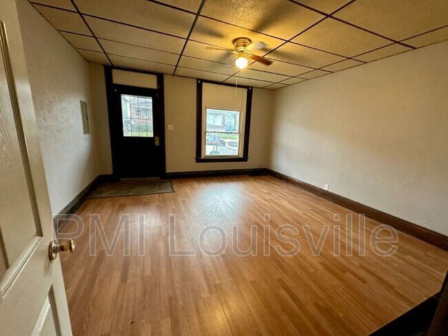 Foto del edificio - 1703 Bolling Ave