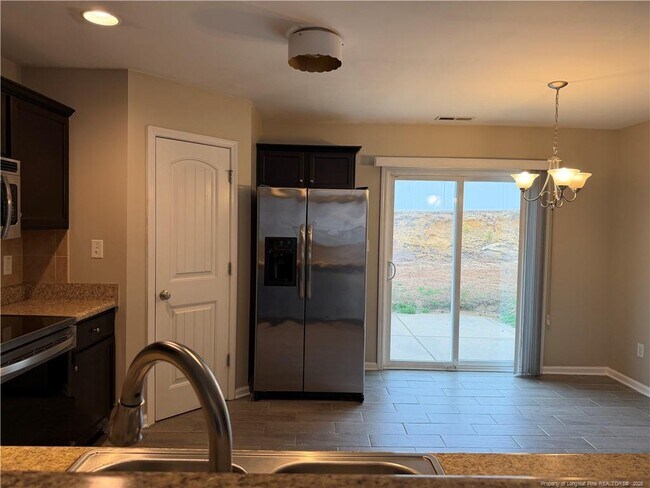 Foto del edificio - 434 New Castle Ln