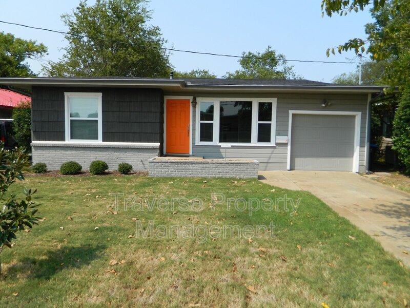 Foto principal - 3032 Marys Ln