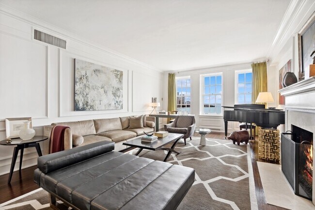 Foto del edificio - 219 E Lake Shore Dr
