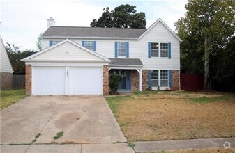 Building Photo - 102 Wildbriar St
