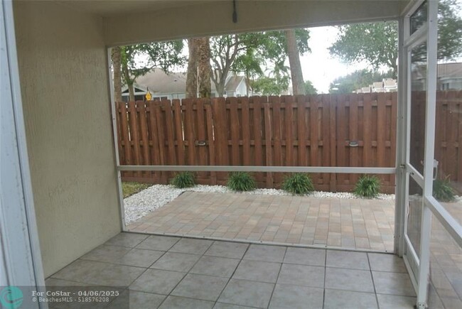 Foto del edificio - 6001 Red Plum Ct