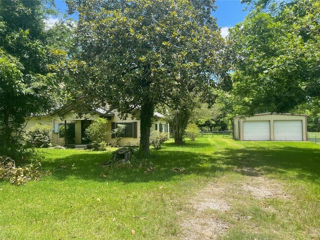 Foto del edificio - 964 County Rd 676