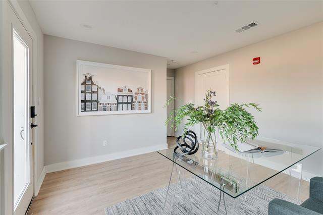 Foto del edificio - 4440 Scurry St