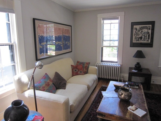 Building Photo - 16 Wright St