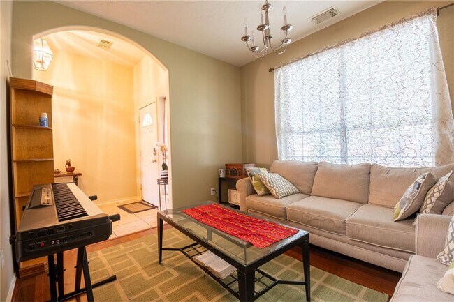 Building Photo - 20002 Chaste Tree Ln