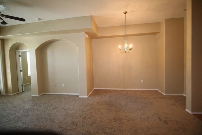 Foto del edificio - 14575 W Mountain View Blvd