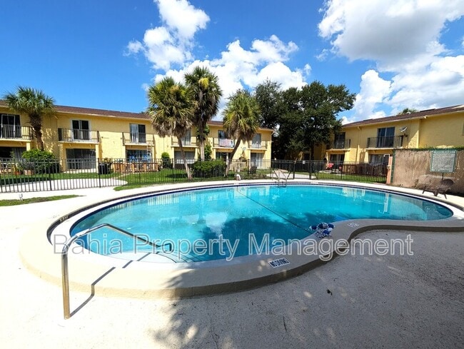 Building Photo - 7512 Dolonita Dr