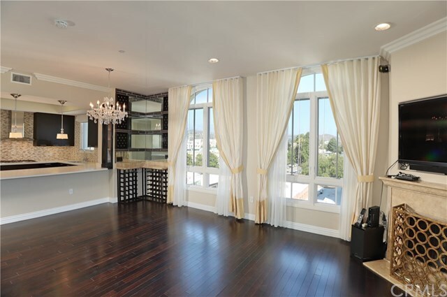 Foto principal - 621 Caruso Ave