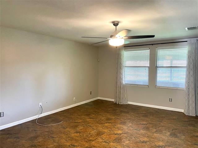 Building Photo - 16100 Windsong Ct