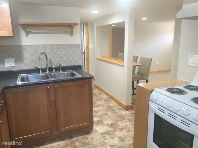 Foto del edificio - 2 br, 1 bath Apartment - 605B E Plum St