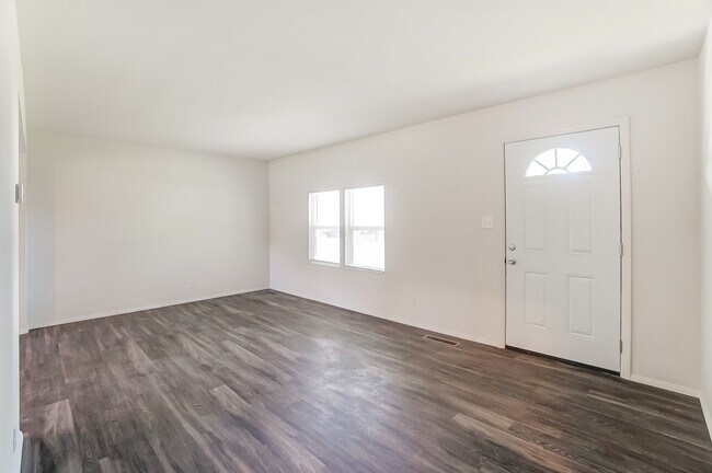 Foto del edificio - Jefferson Manor Apartments