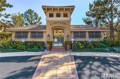 Building Photo - 2741 Dunstan Dr