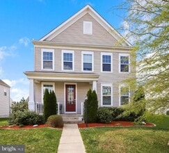 Building Photo - 15521 Ann Arden Avenue
