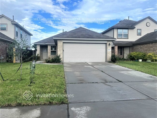 Building Photo - 18755 Faustina Way