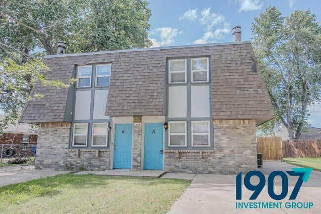 Foto del edificio - 1247 W Huntington Way