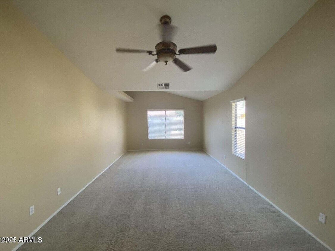 Foto del edificio - 1331 W Seascape Dr