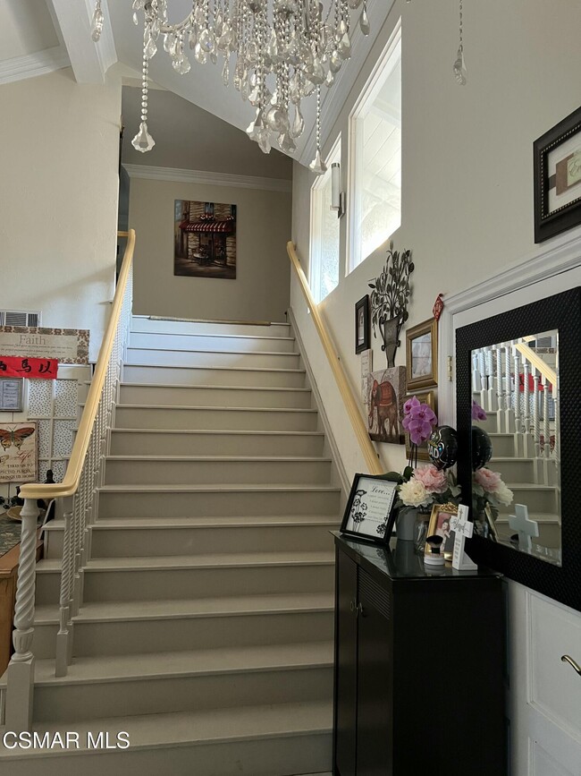 Foto del edificio - 729 Triunfo Canyon Rd