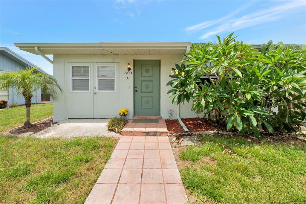 Foto principal - 1814 Fox Hunt Dr