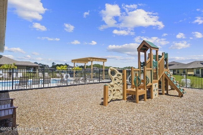 Building Photo - 1406 Mineral Lp Dr NW