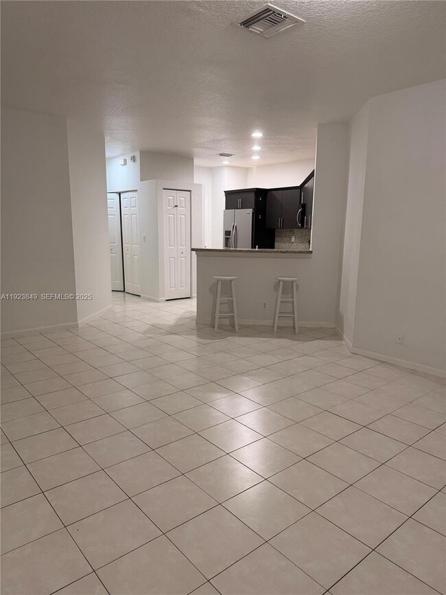 Foto del edificio - 9040 NW 54th St