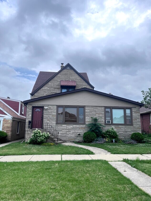 Foto principal - 1215 N 19th Ave