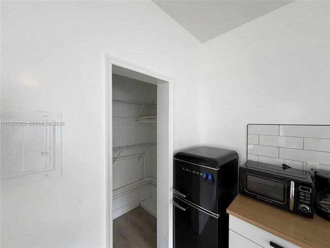 Foto del edificio - 301 86th St