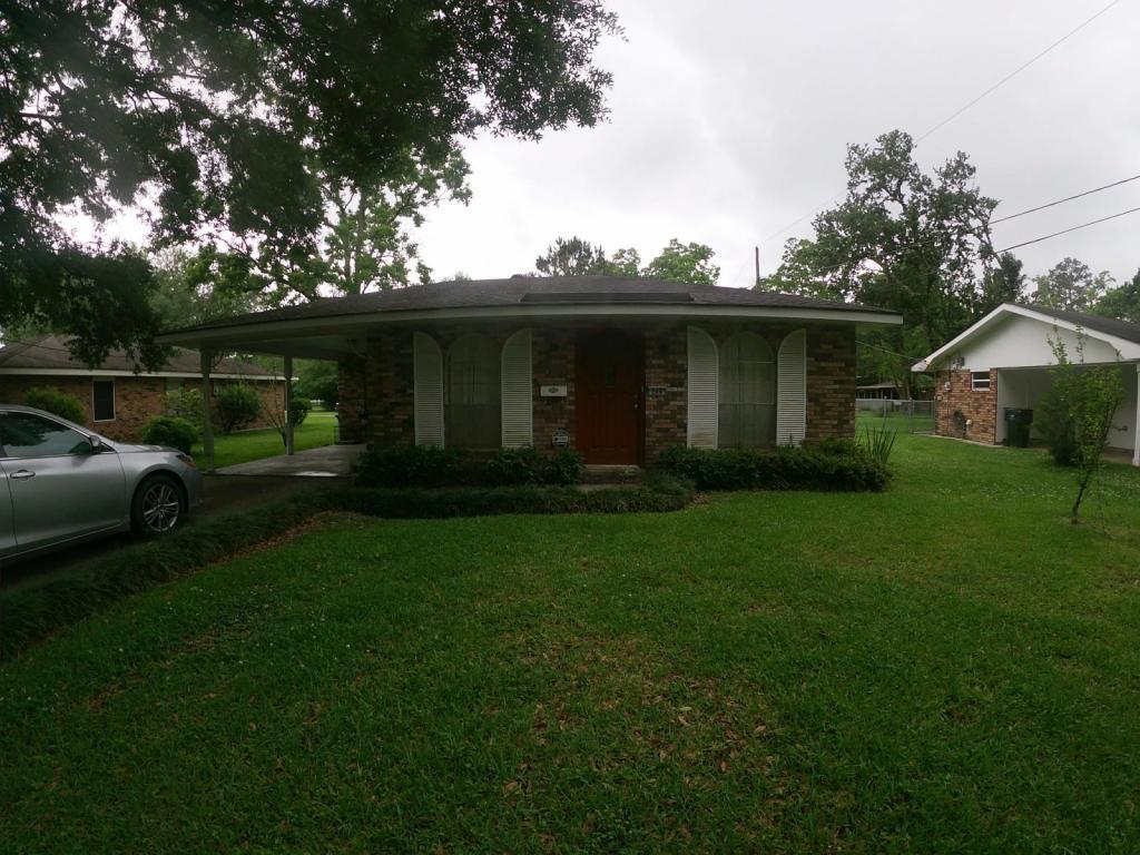 Primary Photo - 206 Rumsie Dr