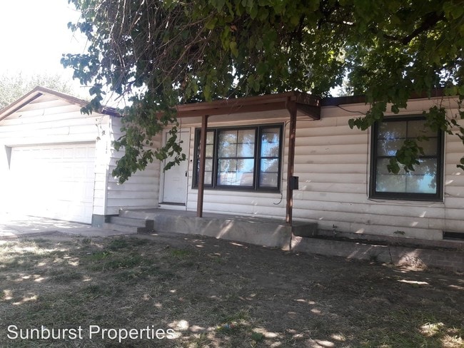 Building Photo - 6248 Watt Ave