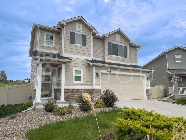 Building Photo - 7458 Primavera Ln