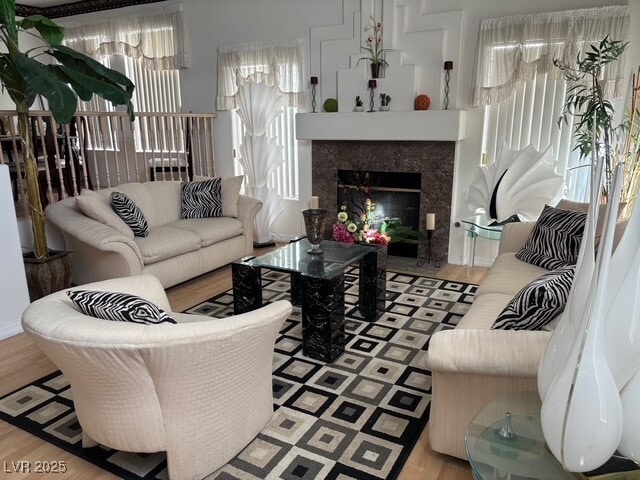 Foto del edificio - 4663 Hamburg St