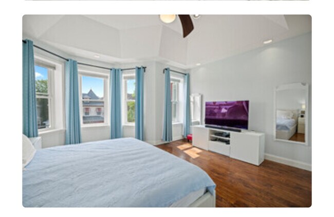 Master Bedroom W. High Ceiling - 3566 11th St NW