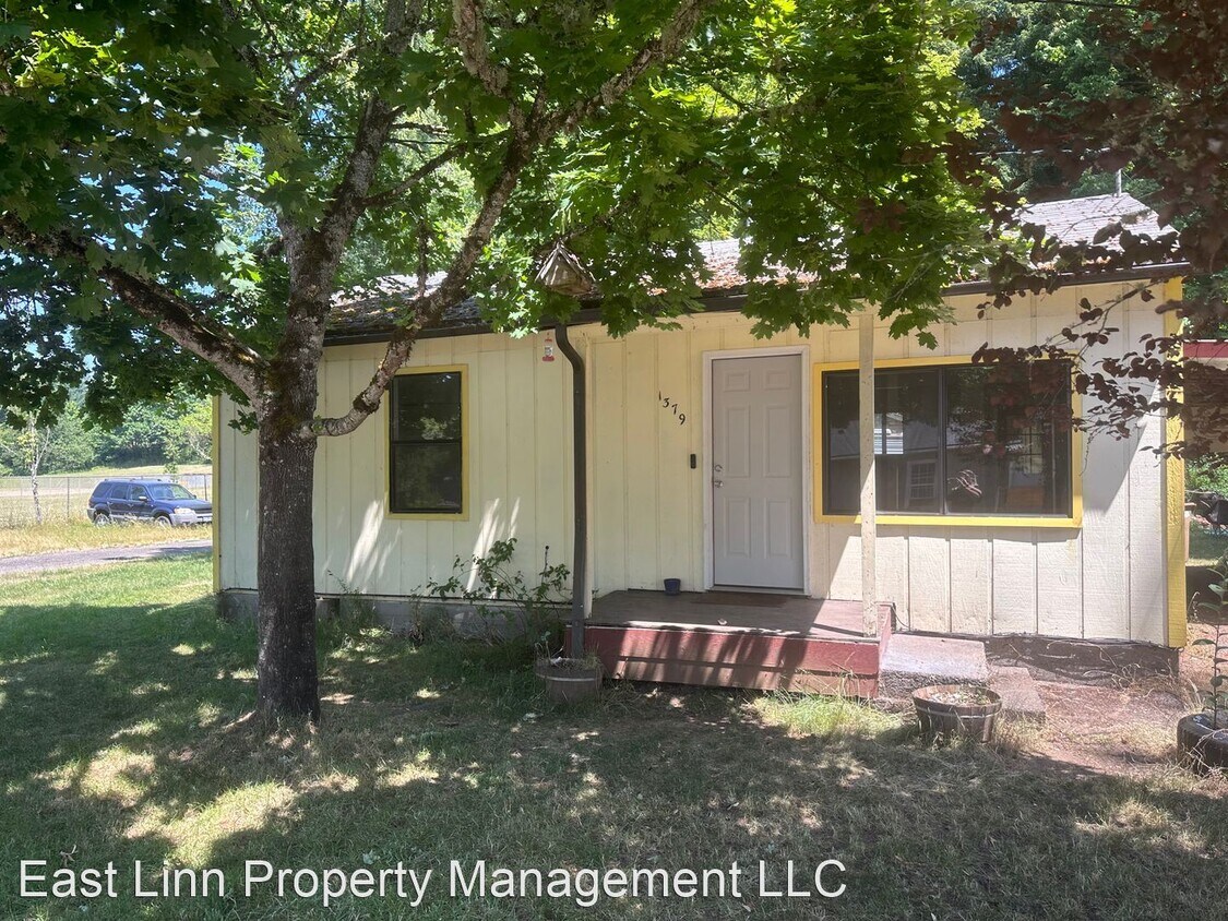 1379 56th Ave, Sweet Home, OR 97386 House Rental in Sweet Home, OR