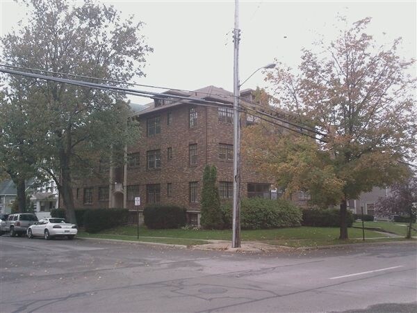 Bulding Photo - 504 Third St
