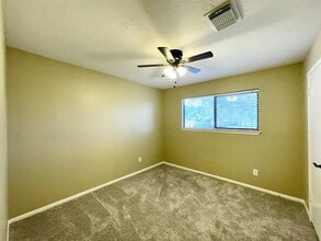 Building Photo - 15006 Elmont Dr