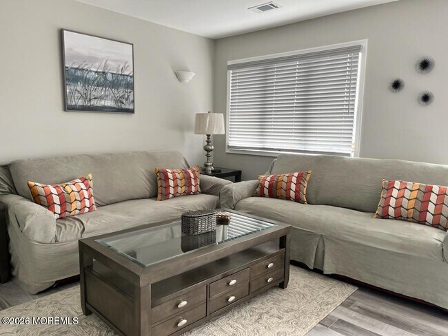 Building Photo - 1704 Grand Central Ave