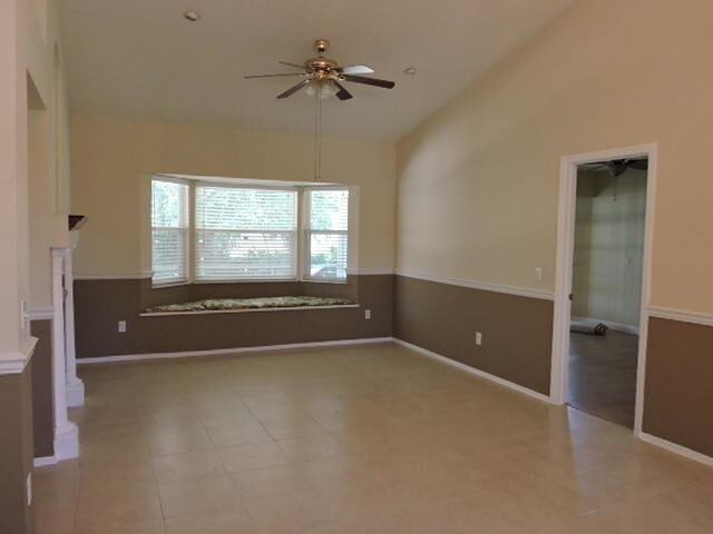 Foto del edificio - 233 SW Chapman Avenue
