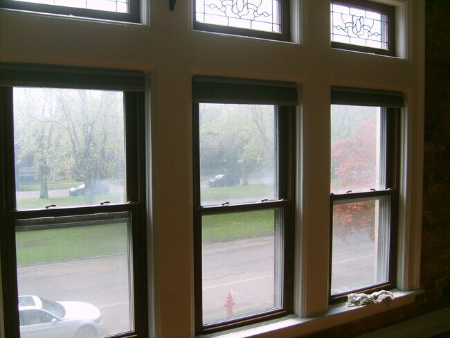 Foto del edificio - 112 Bidwell Pkwy