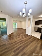 Building Photo - 1238 Waterford Dr