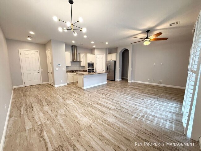 Foto del edificio - 81 Einstein Ridge Way