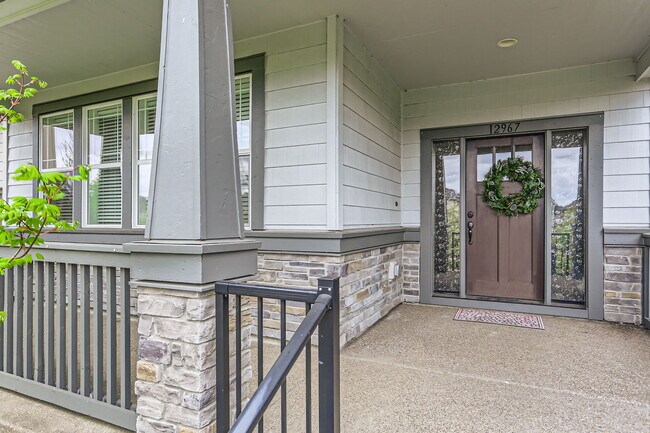 Foto del edificio - 12967 SW River Terrace Blvd