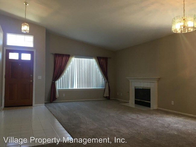Building Photo - 3 br, 2 bath House - 178 South Mercedes Road